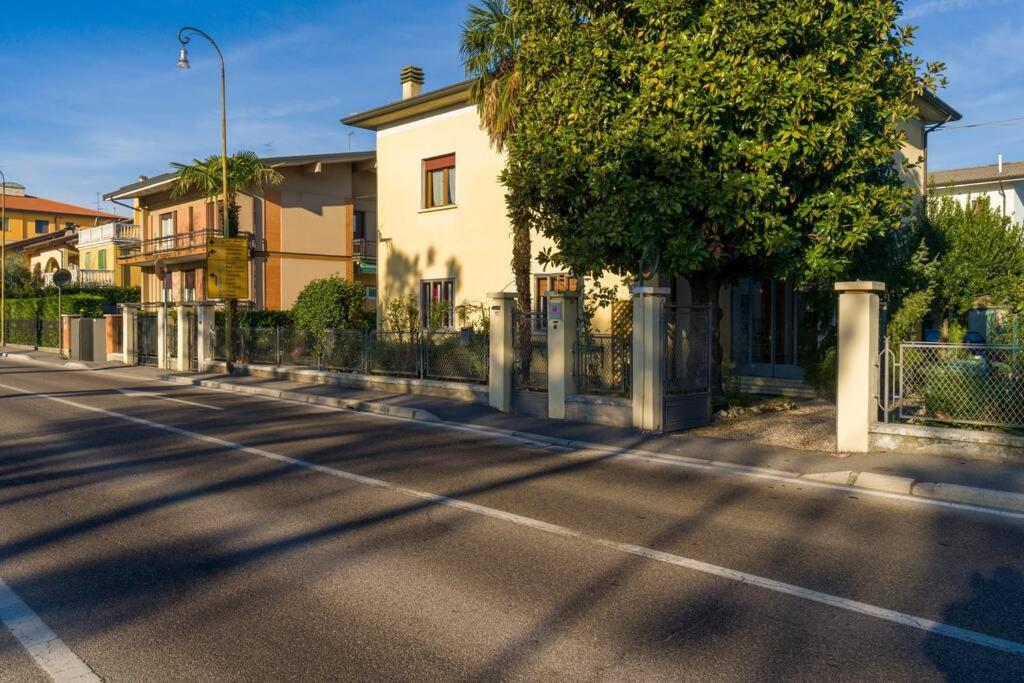 Villa Gardaland Residenza Le Rose! 120 M2 Valeggio sul Mincio Exterior foto